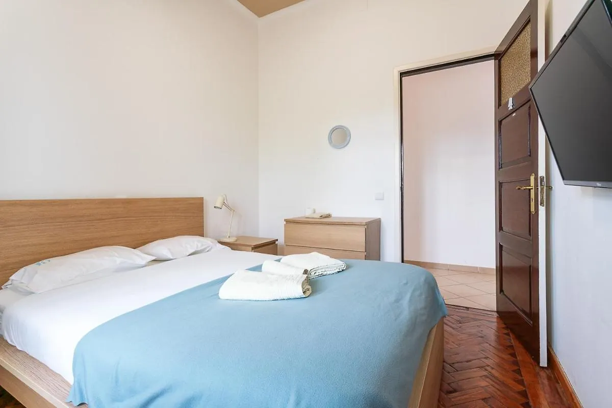 Blife Salinya Private Rooms At N125 Olhão