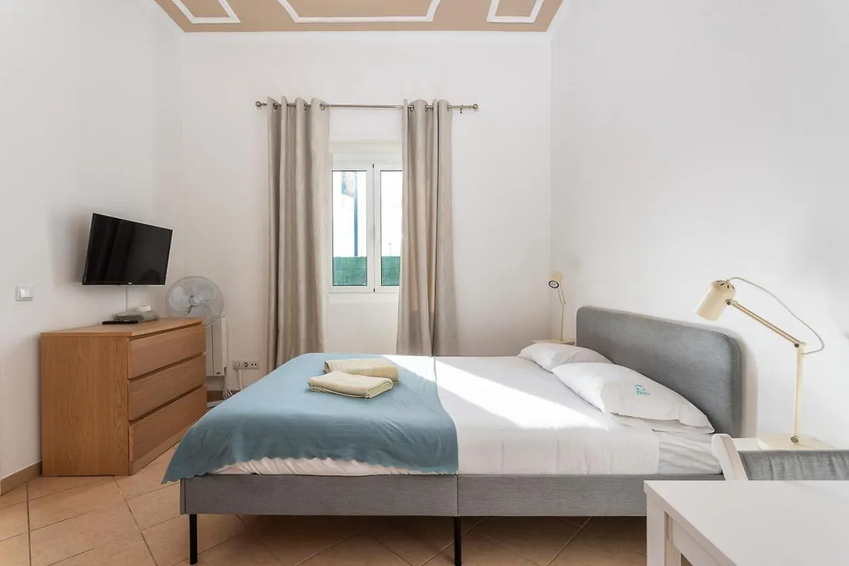Blife Salinya Private Rooms At N125 Olhão Séjour chez l'habitant