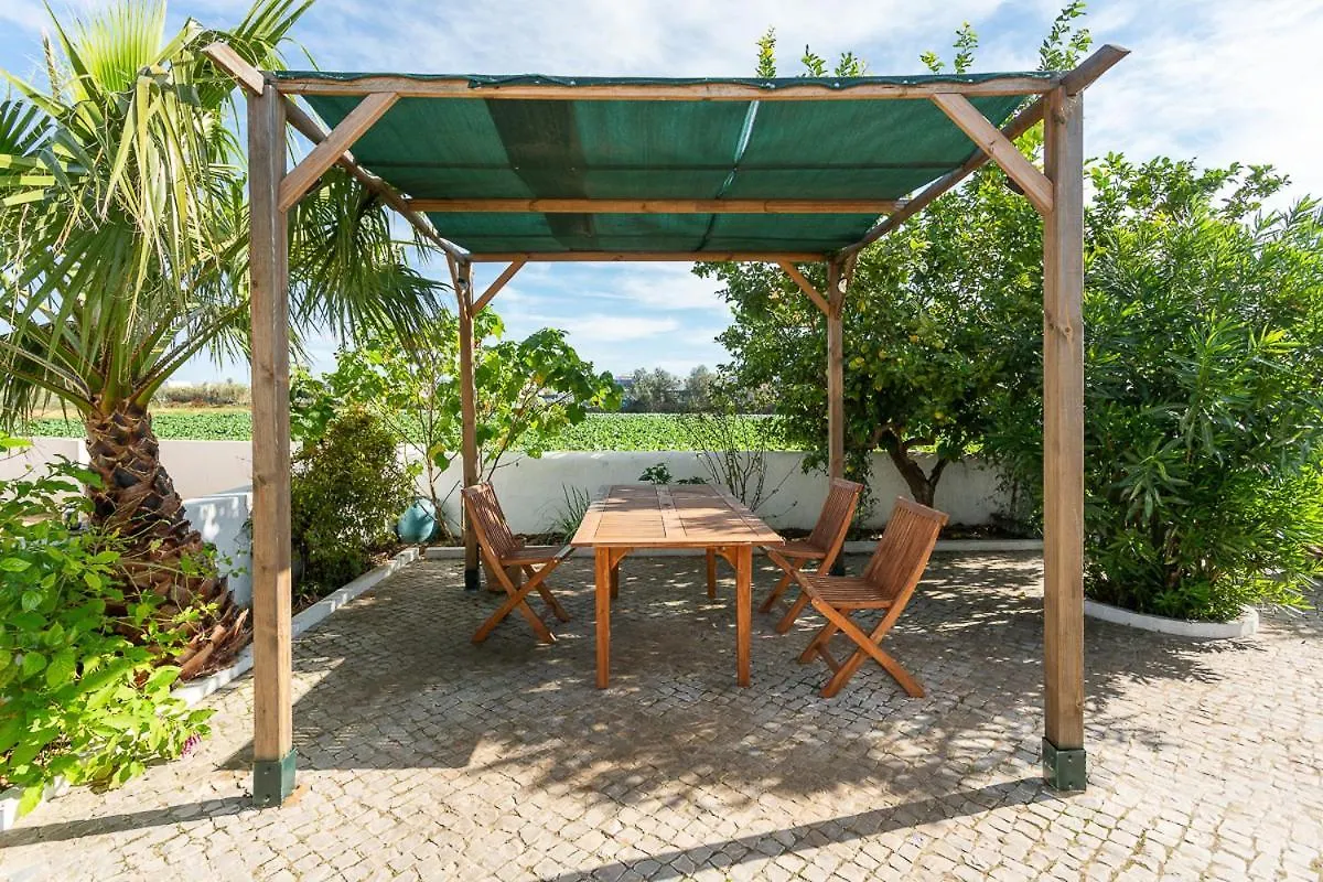 Blife Salinya Private Rooms At N125 Olhao 0*,