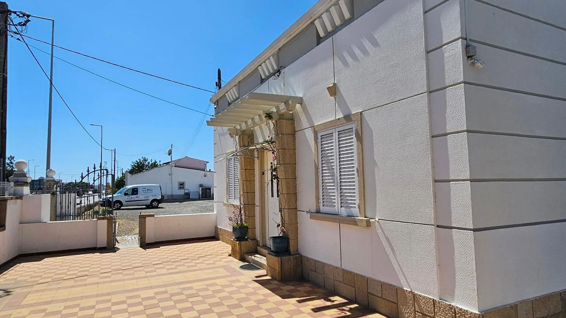 Blife Salinya Private Rooms At N125 Olhão Portugal