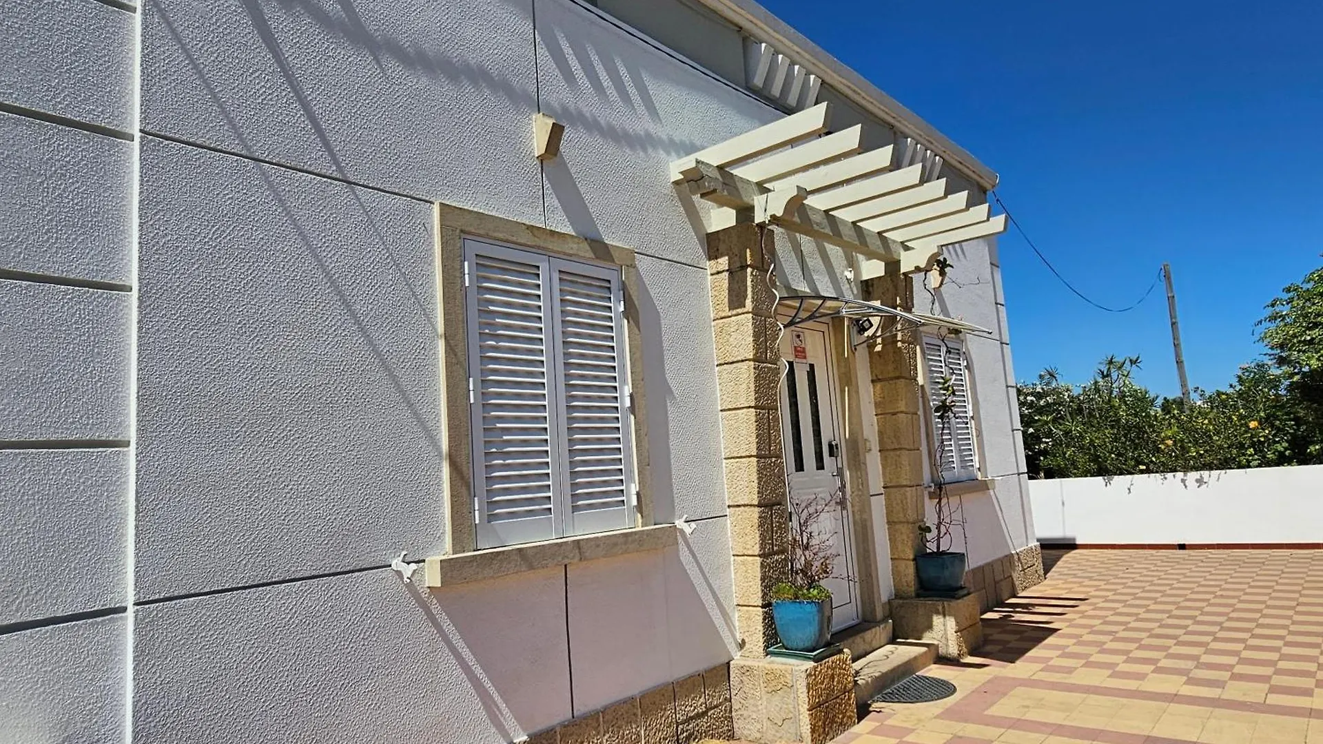 Blife Salinya Private Rooms At N125 Olhão
